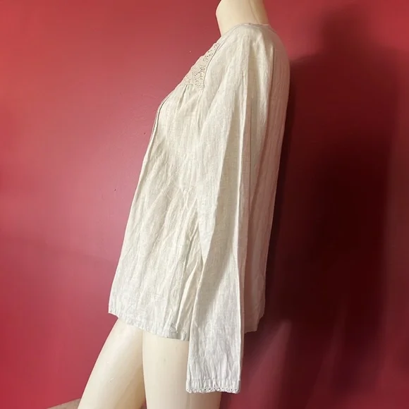 Like new Pou Dou Dou blouse - Picture 5 of 13